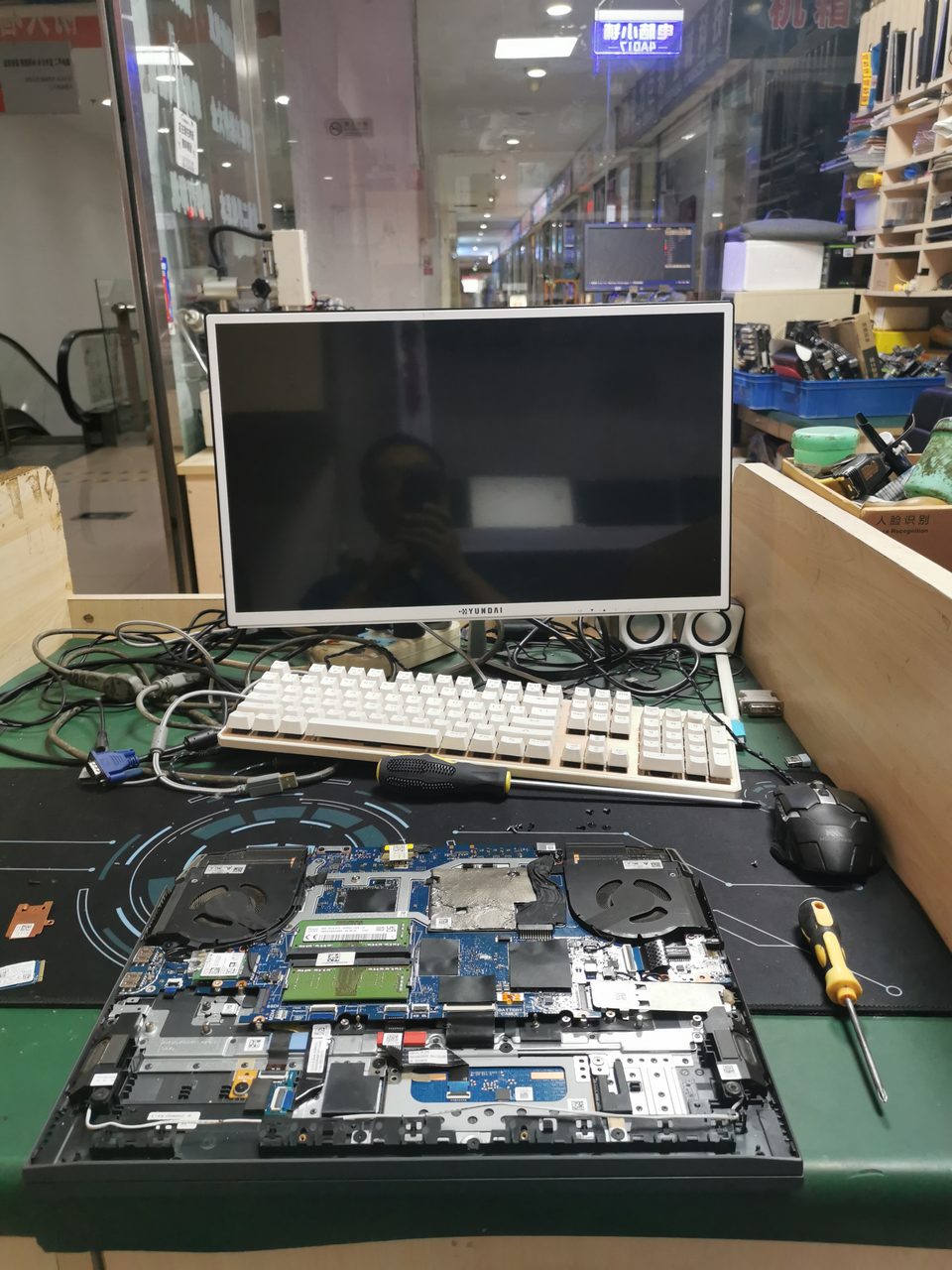 社区商超服务现场
